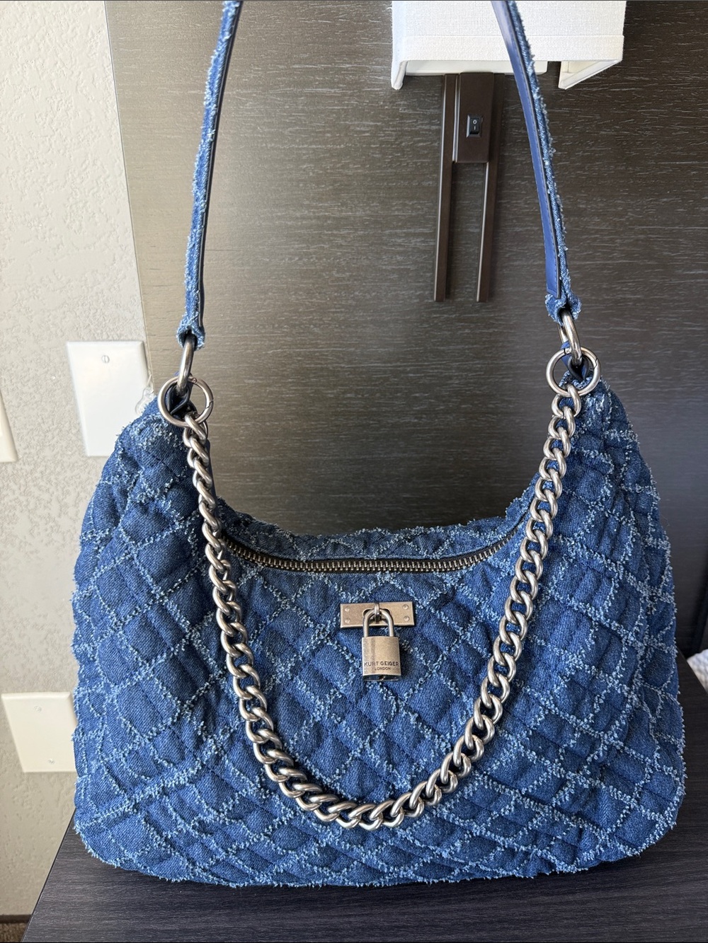 Kurt Geiger quilted Denim Shoulder Bag with Chain Strap - Blue
